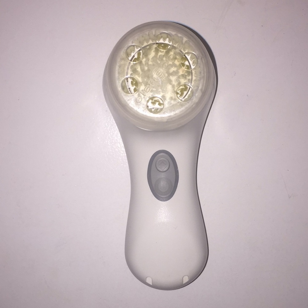 Clarisonic Mia 2 Facial Cleanser Brush